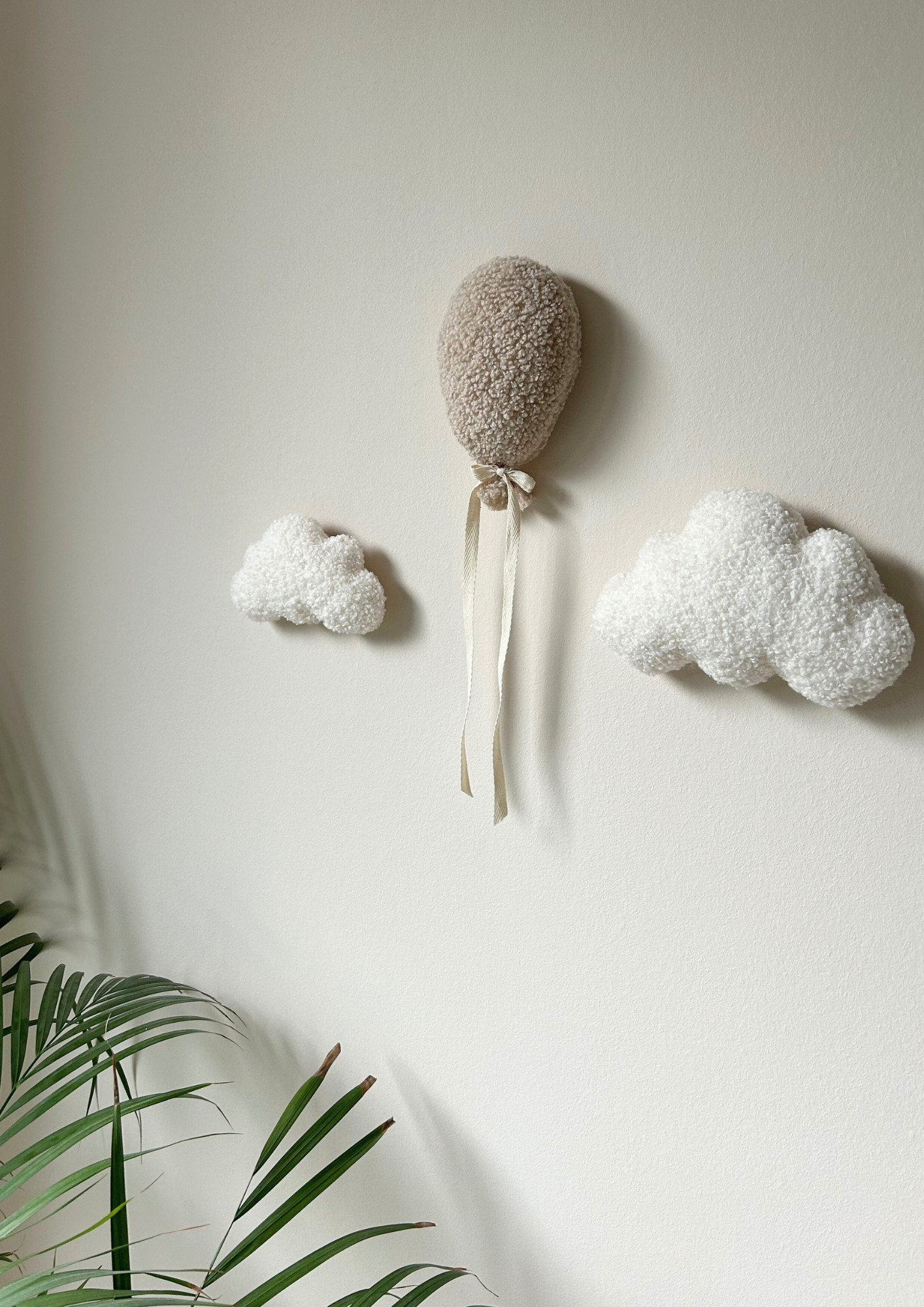 WANDDEKO BALLON mit Wolken