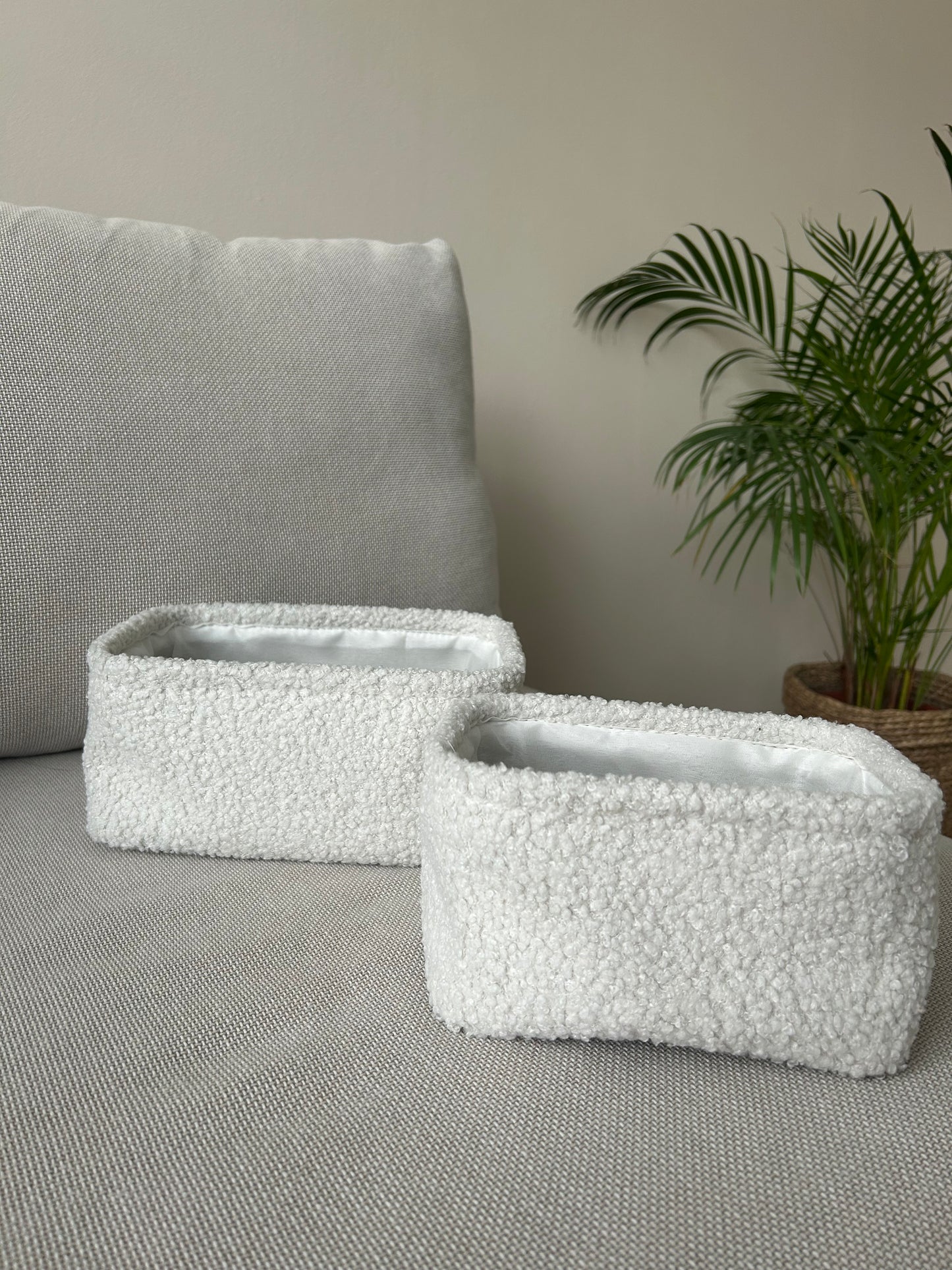 Kuschelige Wickeltisch-/Aufbewahrungsbox