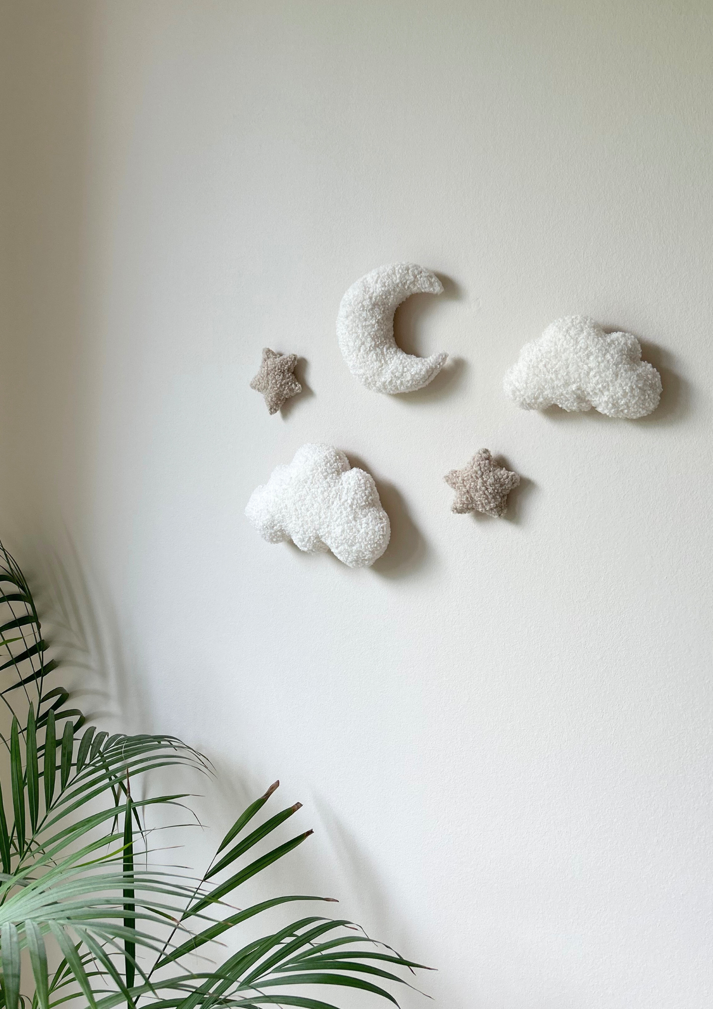 WANDDEKO MOND mit Sternen und Wolken