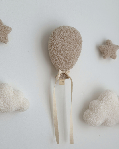 WALL DECORATION BALLOON with stars and clouds SET