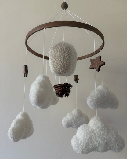 BABY MOBILE Brownie