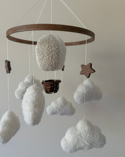 BABY MOBILE Brownie