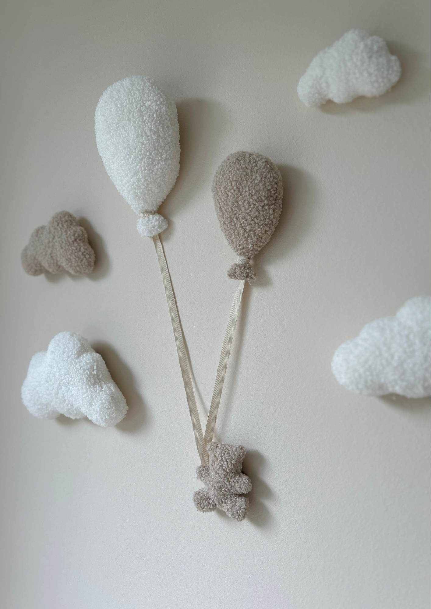 WALL DECORATION BALLOON with moon, stars and clouds