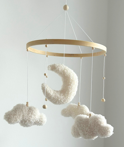 BABY MOBILE MOON